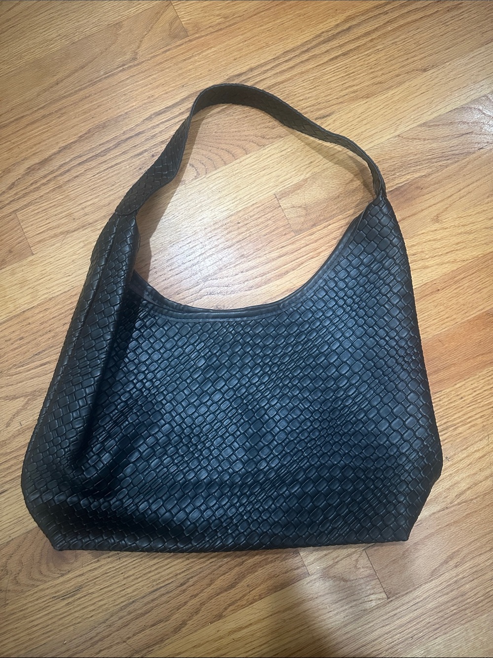 Black Woven-Texture Shoulder Bag for Women